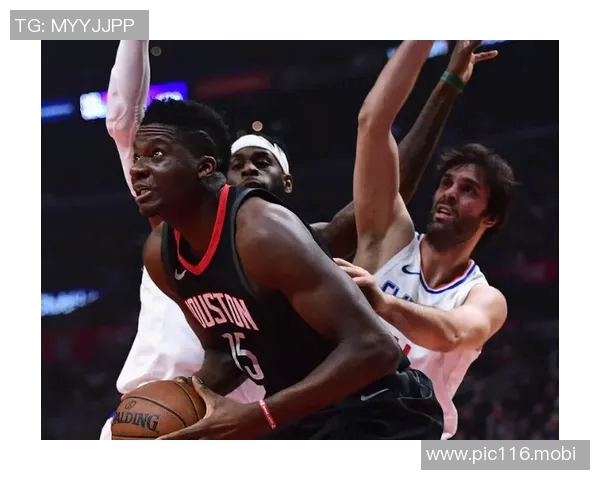 昏庸无能的乌度卡葬送火箭3连胜,球队负于快船跌至西部第四 昏庸无能的乌度卡葬送火箭3连胜,球队负于快船跌至西部第四